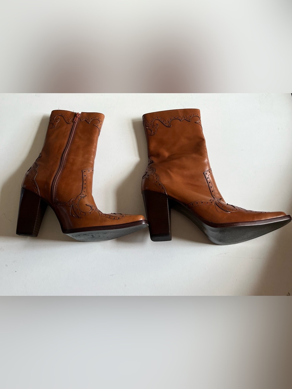 Vintage Leather Eddie Bauer Western Cowgirl boots high block heel wingtip design - Picture 4 of 12